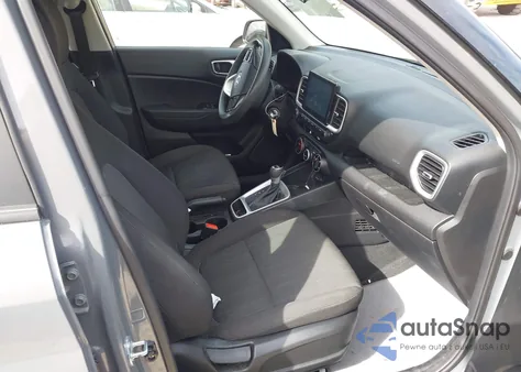 2020 Hyundai Venue Se z USA, uszkodzony, nr VIN KMHRB8A31LU014300